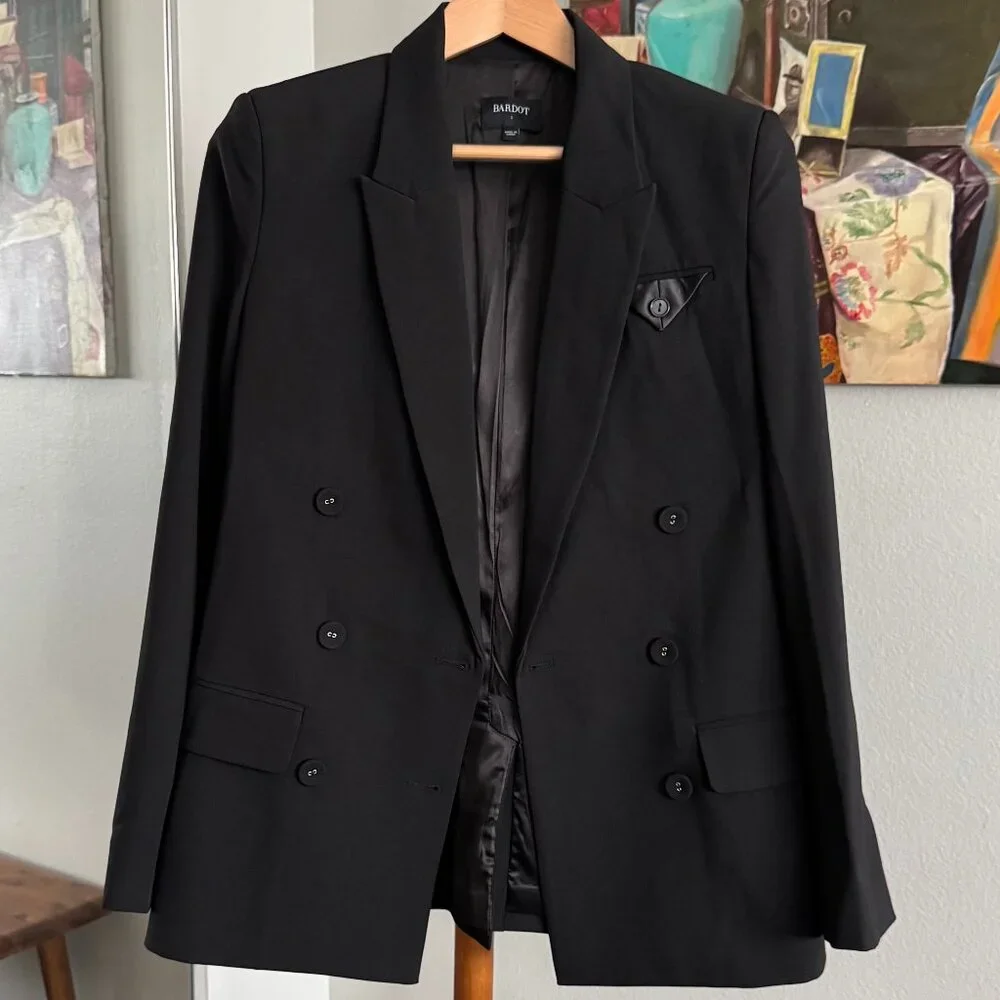 Bardot - Sloane Oversize Double Breasted Blazer in Black - Picture 2 of 8